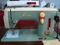Продаётся чехословацкая швейная машинка "Lada"